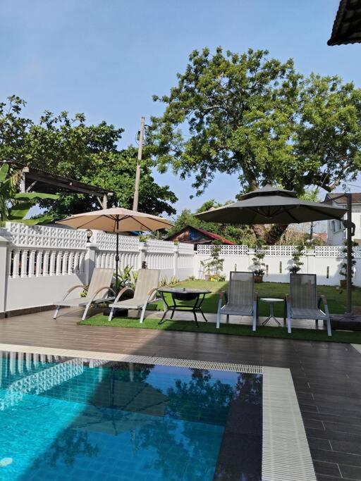 Melaka Private Pool Villa Kampong Lereh Εξωτερικό φωτογραφία